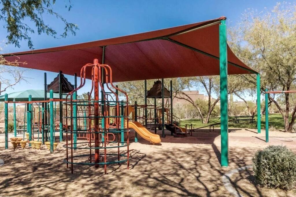 Phoenix Home With Heated Pool, Desert Views & Hot Tub Anthem Exterior photo